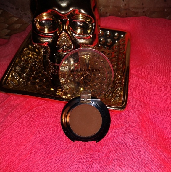 femme couture Other - free with bundle* Femme couture eyebrow powder